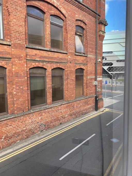 Central Leeds Townhouse With Private Roof Garden Sleeps 4 Екстериор снимка