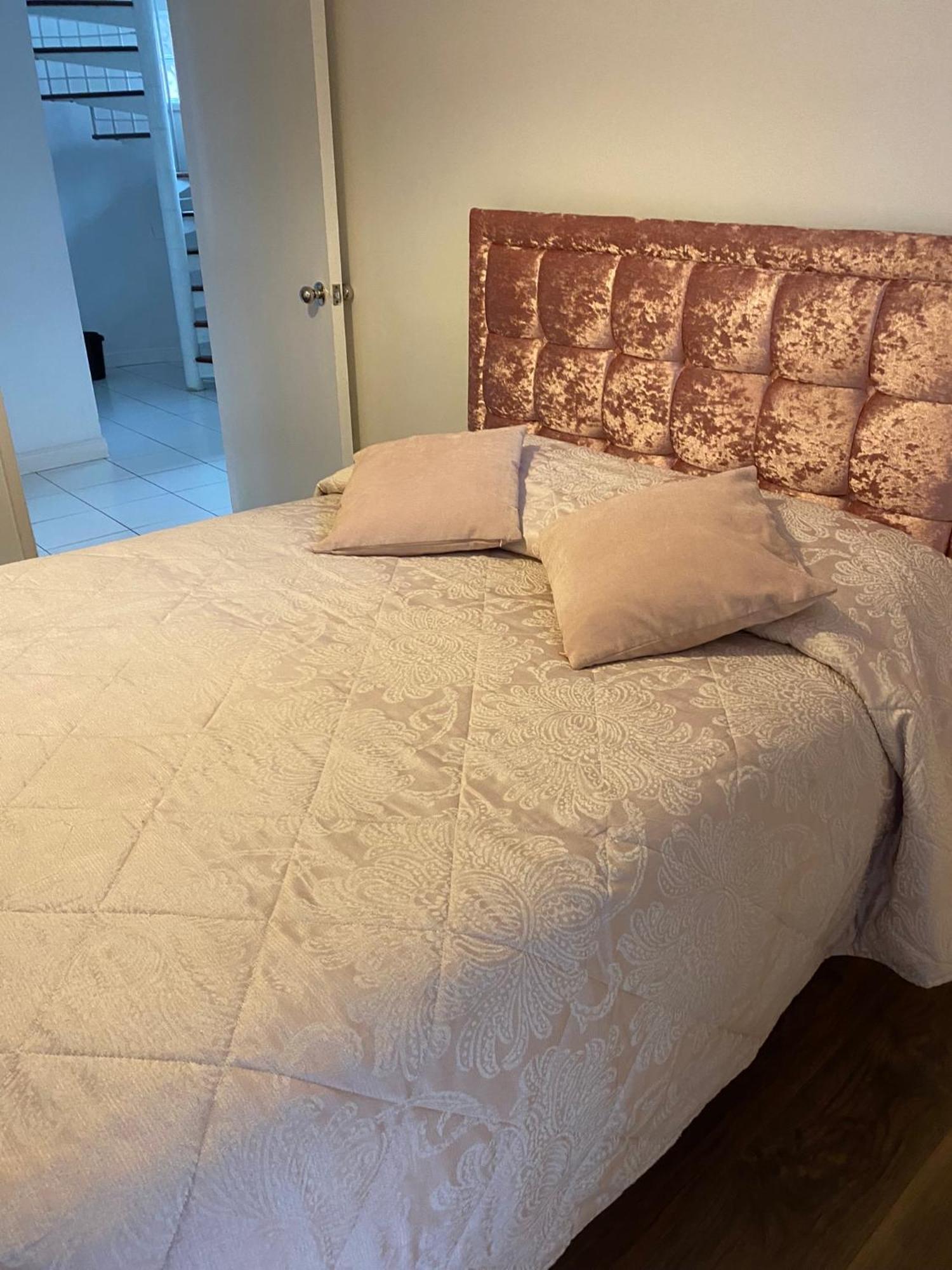 Central Leeds Townhouse With Private Roof Garden Sleeps 4 Екстериор снимка